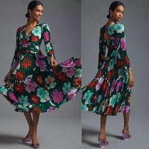 Maeve by Anthropologie Floral Pleated V-Neck Midi Dress Size 12
